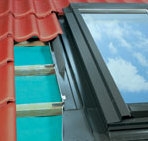 Мансардные окна Fakro - Коллекции - Оклады к распашным окнам